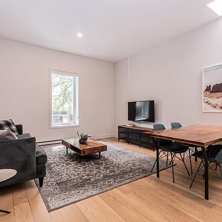 Cool And Clean Flat By Atwater Market By Den Stays Μόντρεαλ Εξωτερικό φωτογραφία