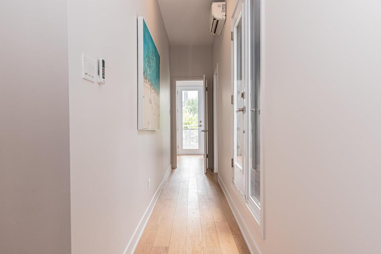 Cool And Clean Flat By Atwater Market By Den Stays Μόντρεαλ Εξωτερικό φωτογραφία