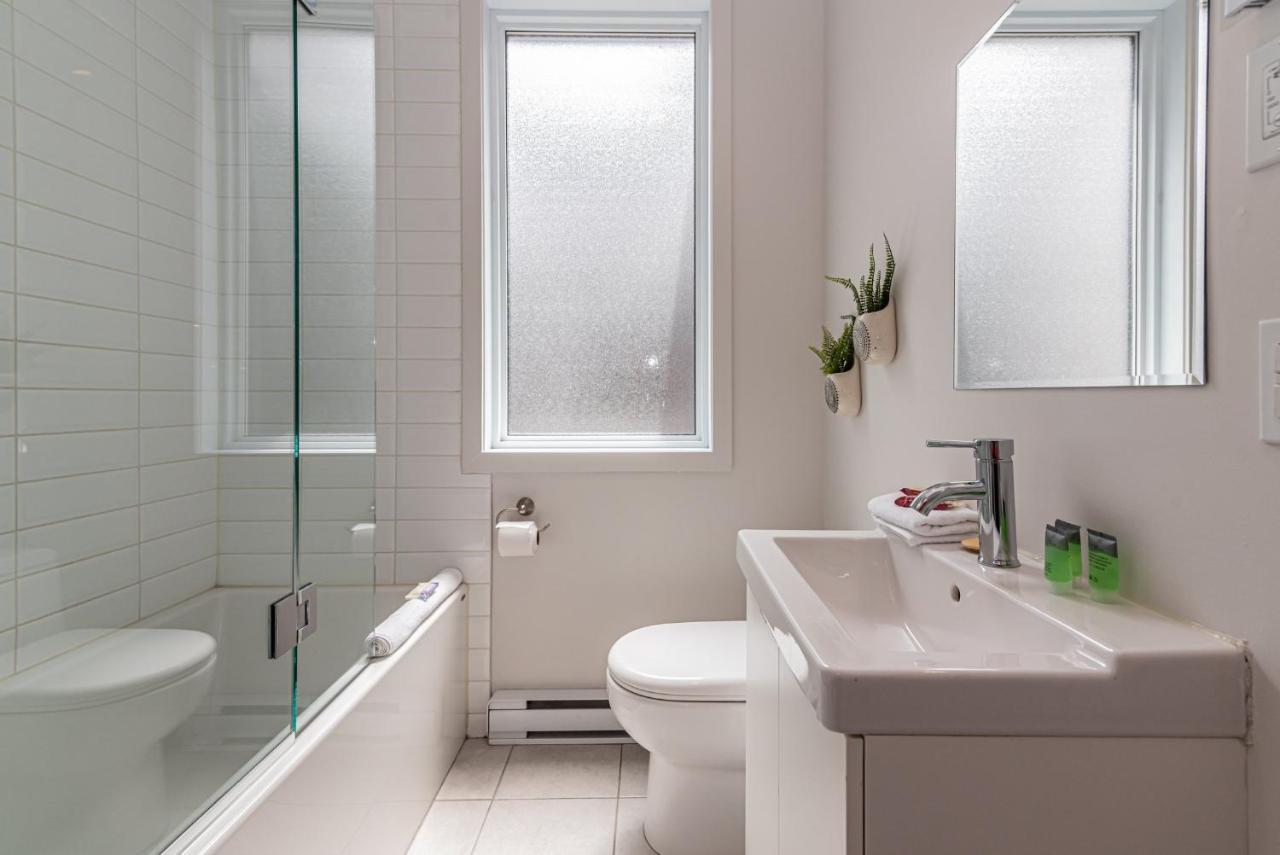 Cool And Clean Flat By Atwater Market By Den Stays Μόντρεαλ Εξωτερικό φωτογραφία