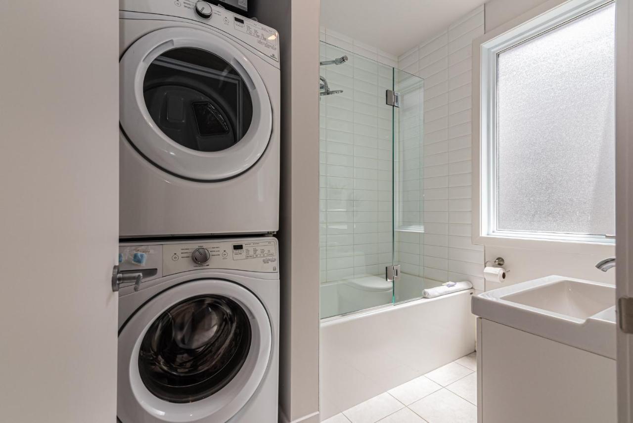 Cool And Clean Flat By Atwater Market By Den Stays Μόντρεαλ Εξωτερικό φωτογραφία
